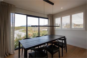 Golfers and Skiers Retreat (Bachcare) - Jacks Point
