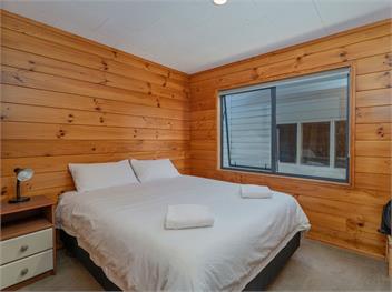 Seabreeze Surf House (Bachcare) - Whitianga