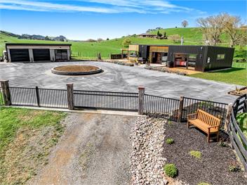 Kakepuku View and Spa Retreat (Bachcare) - Te Awamutu