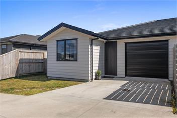 Coastal Chic (Bachcare) - Papamoa