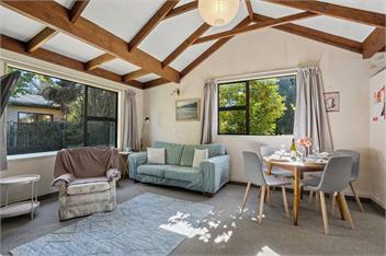 Ward Cottage (Bachcare) - Wanaka