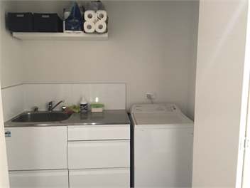 Sunny open plan - Taupo