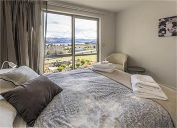 Peninsula Bay Luxury Retreat - Wanaka