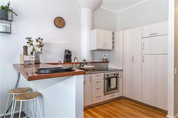 Amazing Viaduct 1 Bedroom, newly refurbished bright and modern apartment - Auckland