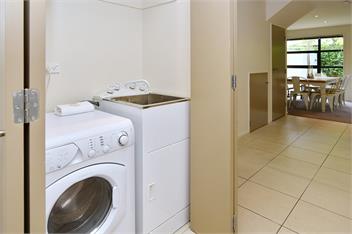 Hagley Apartment - Riccarton - Christchurch