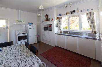 Martin Farm Rd-Kaiteriteri - Motueka