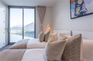 Views on Edinburgh | Queenstown Hill Luxury - Queenstown