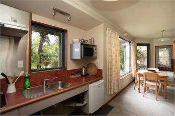 Mamaku Suite - Hydrangea cottages - Punakaiki