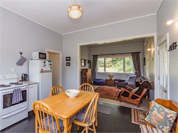 The Red Rooster Cottage - Raurimu