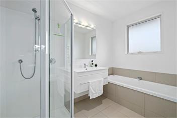 Hunter's Retreat (Bachcare) - Wanaka