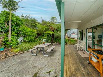 The Bach (Bachcare) - Whitianga