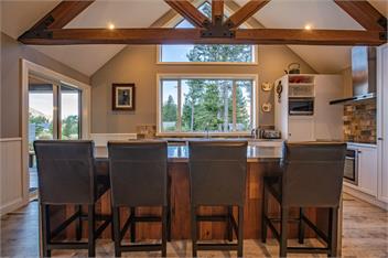 Castle Hill Retreat - includes linen & towels - Castle Hill