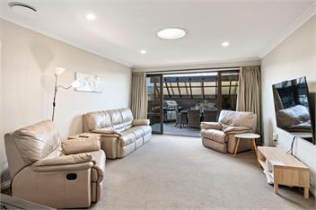 Taupo Escape (Bachcare) - Rainbow Point