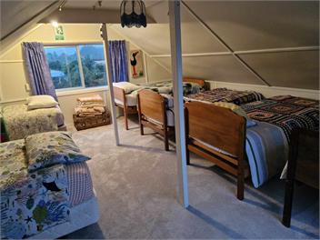 Spacious Beach Retreat in the Catlins - Catlins Area