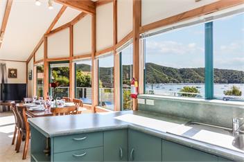 Finlay Waterfront (Bachcare) - Picton