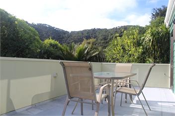 The Green House - Oamaru Bay - Oamaru Bay