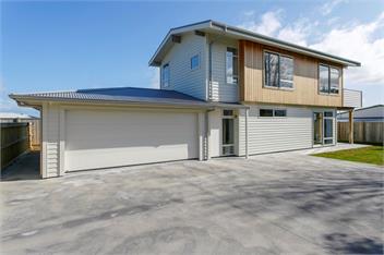 Timeout @ Taupo - Central, Lake and Mountain Views, Table-tennis - Taupo