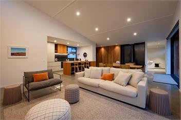 Luxury Fern Burn Retreat, Wanaka - Wanaka
