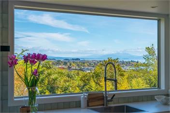 Tuis and Pools (Bachcare) - Taupo