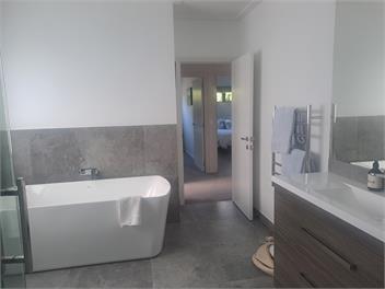 The Island, Whitianga Holiday House - Whitianga