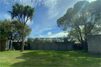 Bonnieux Cottage - MARTINBOROUGH