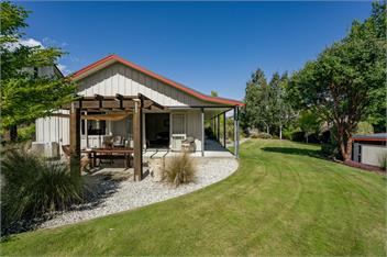 Lake Hawea Hideaway (Bachcare) - Lake Hawea