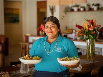 Fully serviced Beachfront Villa in Fiji -
