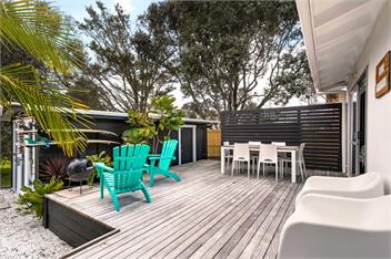 Slice of Paradise (Bachcare) - 