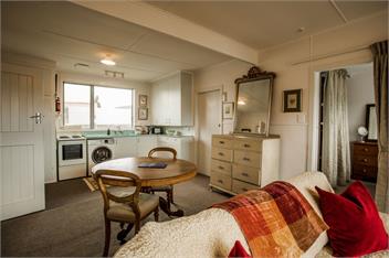 Cherry Tree Cottage (Bachcare) - 